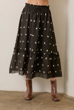 black floral skirt {small-3xl}