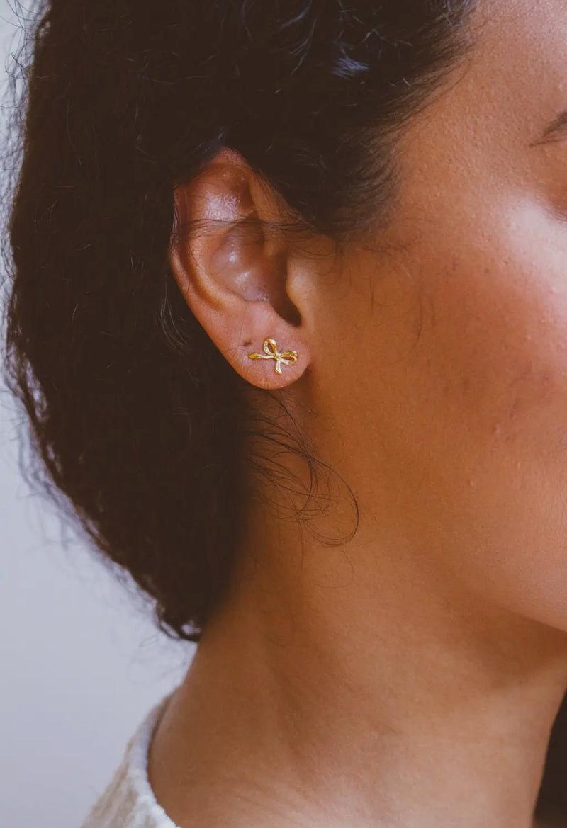 bow earrings